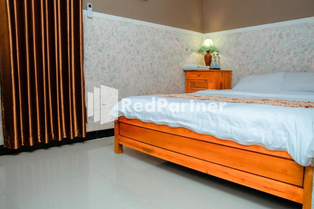 Flamboyan Asri Syariah Mitra Reddoorz Near Kampung Inggris Pare Hotell Eksteriør bilde
